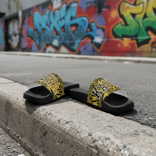 67CIWA Women's Slide